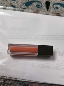 Lipstick - Peach Shade