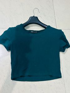 Zara Basic Crop Top💫