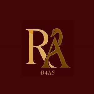 Elegant Gold-Tone Bracelet