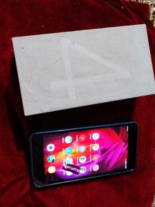 Used Smartphone - Damaged Screen
