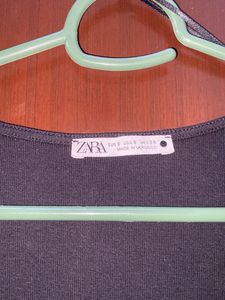 Zara Black Ruched Long Sleeve Top