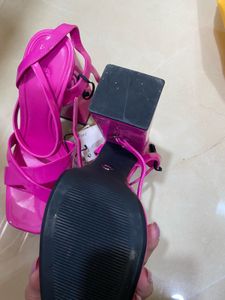 Zara Heel Size 35