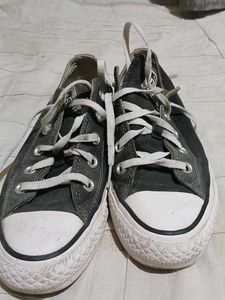I Have Two Same Colour