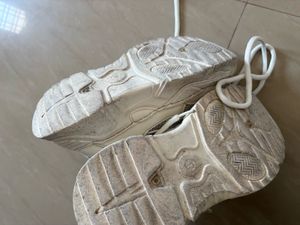 Stylish Zudio Sneakers