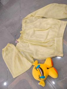 Yellow 💛 bishop Full sleeve Crop Top
