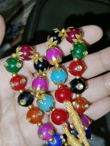 Colorful Beaded Necklace &amp; Pouch 👝+ 🆓 Gift