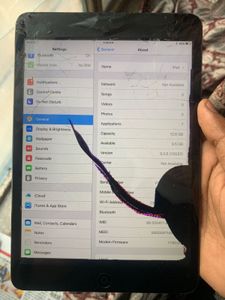 Apple Ipad mini 16 gb first