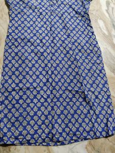 Beautiful cotton Straight Kurti For Daily Use