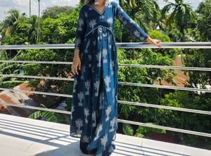 V Neck Anarkali Kurta