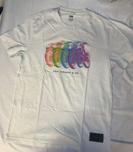 Levi's Graphic Tee - Cool Motorcycle Print