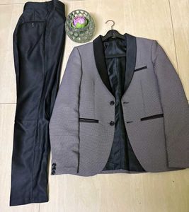 Men's Grey Patterned Suit