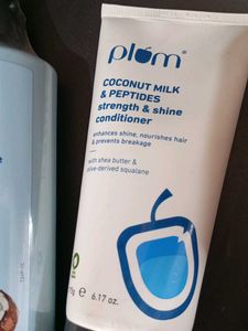 plum combo shampoo conditioner and hair mask