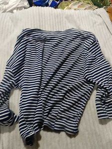 Stripped Full Sleeve Tee