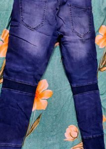 Max Skinny Fit Pant Total In New Condition