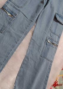 Cargo Jeans