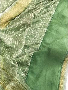 Green Printed bandhani Saree