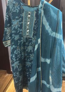 Elegant Floral Kurta Set