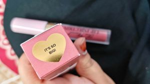 Too Faced Liquid Lipstick