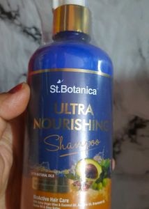 St.Botanica Ultra Nourishing Shampoo