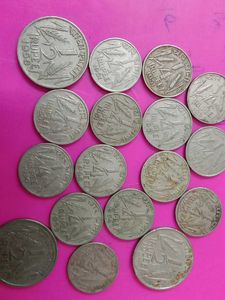 Vintage 1951 Indian Rupee 16 Coins