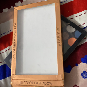 eyeshadow palette