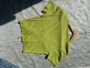 Zara Basic Top 💚