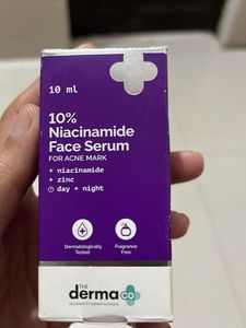 The Derma Co 10% Niacinamide Face Serum