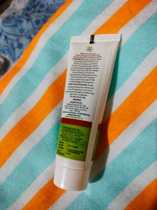 Mamaearth Onion Shampoo