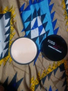 Kiss Beauty Matte Compact Powder