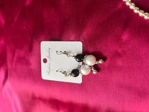 Silver Oxide Necklace With Earring