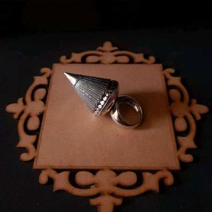 Statement Ring
