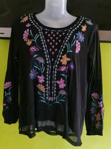 BLACK EMBROIDERED KURTA