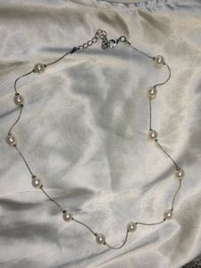 WHITE PEARL SILVER CHAIN NECKLACE