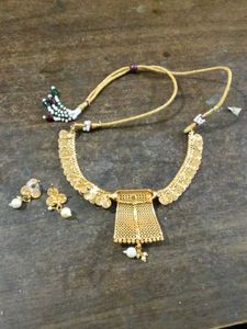 Golden Toned Necklace Set