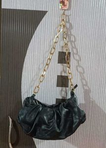 Black Cloud Chain Bag