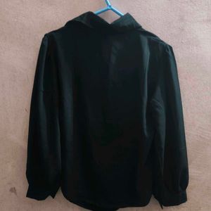 Elegant Pinteresty Black Top