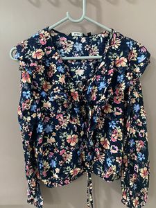 Woman’s Navy Blue Floral Top