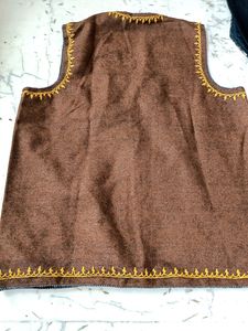 Sleeveless Embroidered Jacket For Men