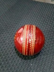 County Cricket Ball