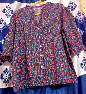 Floral Button Up Top