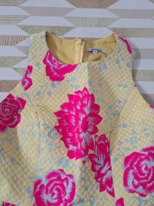 Floral Girls Dress Bust 14inch
