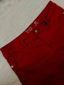 CHEERY RED JEANS