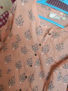 Peach Floral Print Kurti