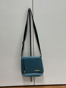 New 🆕 Sling Bag 💼
