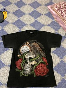 Skull &amp; Roses Graphic Tee