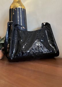 Black Shoulder Bag