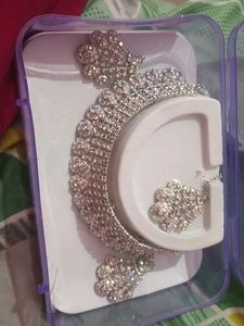 New Neck Set(Never Used)