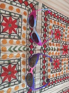 2 Sun Glasses - Unisex For Kids