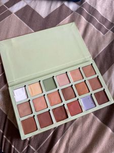 Brand New Concealer Pallate
