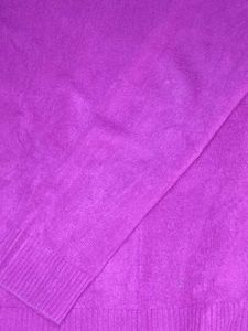 Magenta Pullover - Classic Style